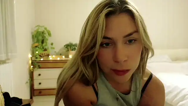 wonderalice31 online show from 11-09-25, 08:40