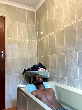 Wuu2now online show from 11-19-25, 03:45