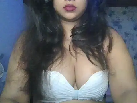 Snapshot of priyaverma00 chatting on 09-30-25, 05:29 priyaverma00 online show from 09-30-25, 05:29