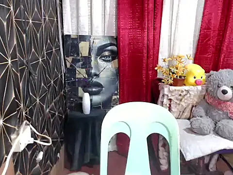 Snapshot of MissfrancesXxx chatting on 11-30-25, 07:18 MissfrancesXxx online show from 11-30-25, 07:18