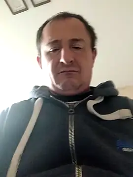 Snapshot of zurab39 chatting on 10-18-25, 09:10 zurab39 online show from 10-18-25, 09:10