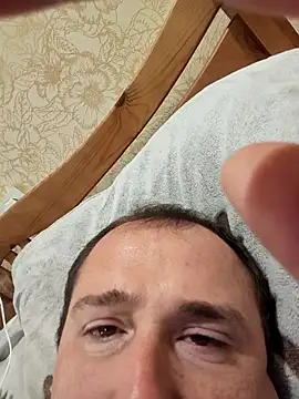 Snapshot of zurab39 chatting on 12-02-25, 07:09 zurab39 online show from 12-02-25, 07:09