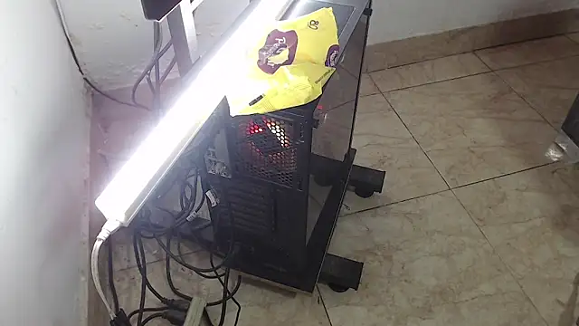 catalina hard love online show from 10-30-25, 12:56