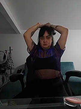 LylaVixxen online show from 11-14-25, 11:35