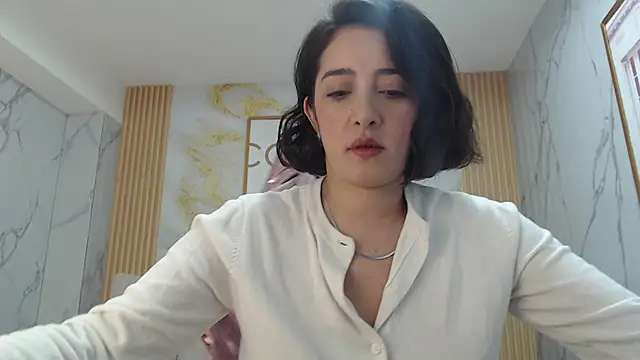 Snapshot of sara_lopez_s chatting on 09-19-25, 01:12 sara lopez s online show from 09-19-25, 01:12