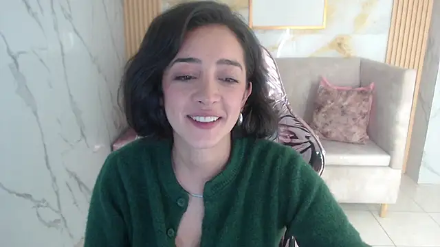 Snapshot of sara_lopez_s chatting on 10-18-25, 01:23 sara lopez s online show from 10-18-25, 01:23