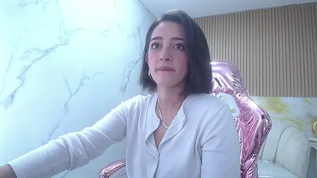 Snapshot of sara_lopez_s chatting on 11-04-25, 01:43 sara lopez s online show from 11-04-25, 01:43