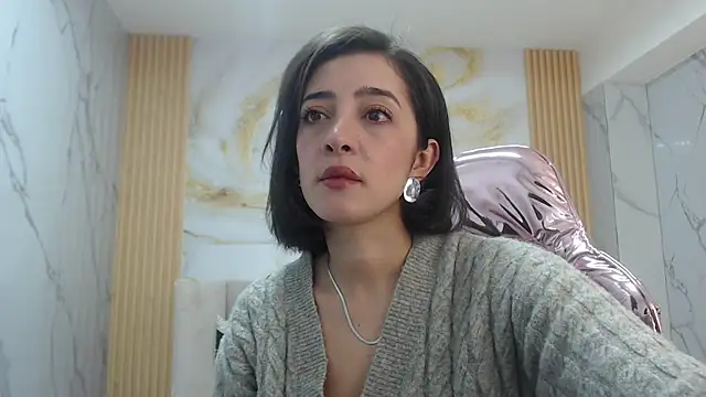 Snapshot of sara_lopez_s chatting on 11-20-25, 01:22 sara lopez s online show from 11-20-25, 01:22