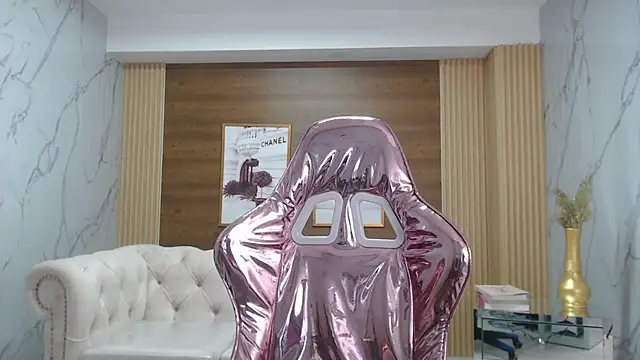 Snapshot of sara_lopez_s chatting on 03-13-26, 01:29 sara lopez s online show from 03-13-26, 01:29