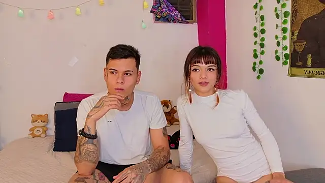 Snapshot of rosse_dredd chatting on 12-04-25, 04:00 rosse dredd online show from 12-04-25, 04:00