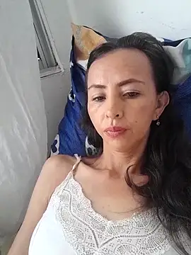 zaira spice online show from 09-10-25, 08:31