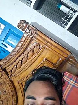 Snapshot of BustyBanuu chatting on 10-28-25, 09:24 BustyBanuu online show from 10-28-25, 09:24