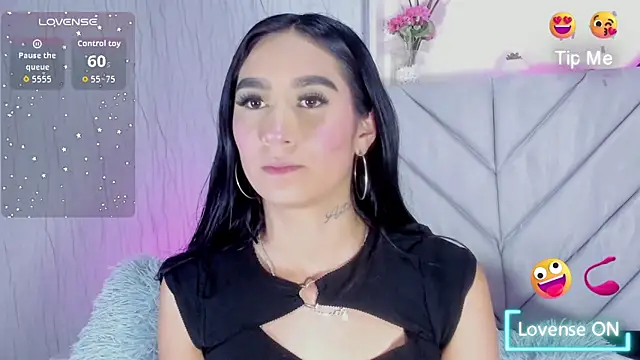 Nicolqueen  online show from 12-14-25, 09:14