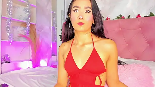 Nicolqueen  online show from 12-22-25, 11:18