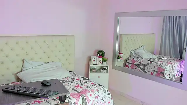 kiity horny  online show from 02-19-26, 12:56