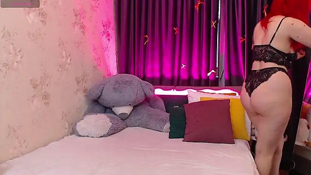 Nina Blum  online show from 01-12-26, 07:02