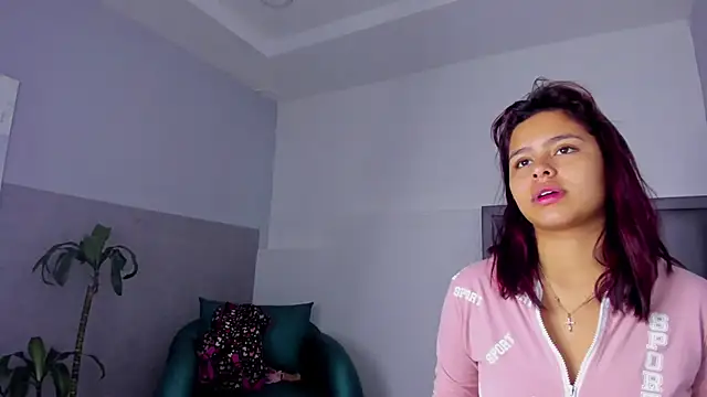 Sofia villareal online show from 10-03-25, 11:18