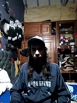 hairy mannn online show from 11-26-25, 06:25