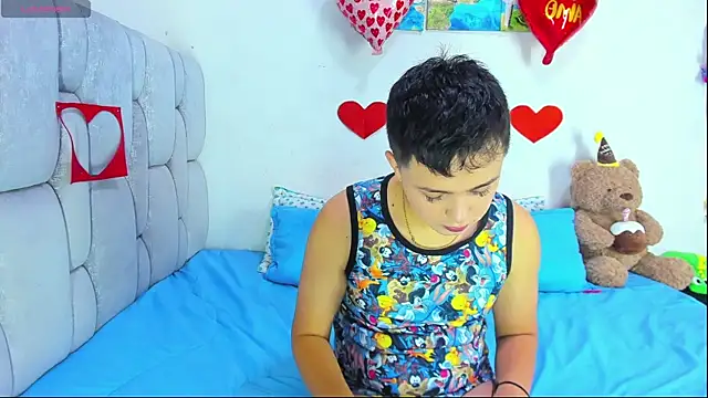 christopher Hot online show from 02-12-26, 09:10