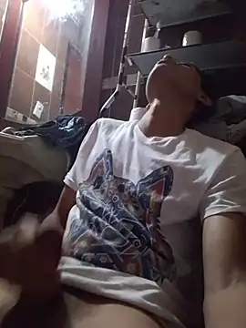 aispuro8505 online show from 02-04-26, 05:19