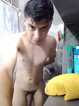 aispuro8505 online show from 05-21-26, 05:42