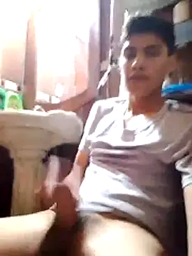 aispuro8505 online show from 06-14-26, 06:37