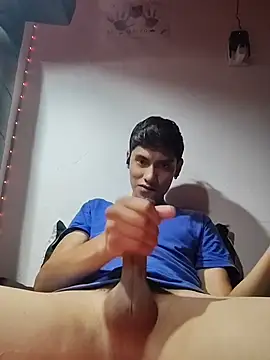 aispuro8505 online show from 06-27-26, 06:18