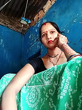 Snapshot of Jooli_xx chatting on 09-11-25, 03:06 Jooli xx online show from 09-11-25, 03:06