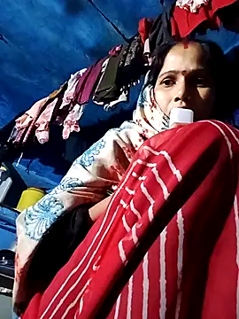 Jooli xx online show from 11-05-25, 03:23