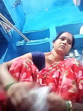 Jooli xx online show from 04-03-26, 04:10