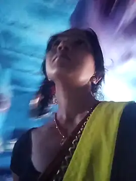 Jooli xx online show from 04-28-26, 01:59