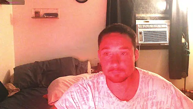 Snapshot of YoBlezz chatting on 07-30-26, 05:06 YoBlezz online show from 07-30-26, 05:06