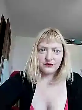 Snapshot of LiluLiluLilu chatting on 09-23-25, 07:55 LiluLiluLilu online show from 09-23-25, 07:55