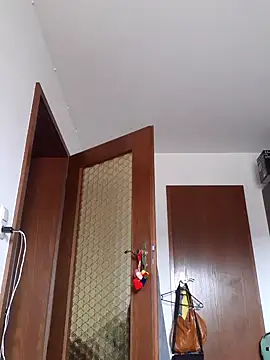 Snapshot of LiluLiluLilu chatting on 10-23-25, 09:19 LiluLiluLilu online show from 10-23-25, 09:19