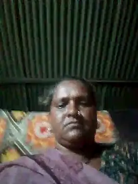 Snapshot of Ishwariya_Hatwal chatting on 09-09-25, 03:50 Ishwariya Hatwal online show from 09-09-25, 03:50