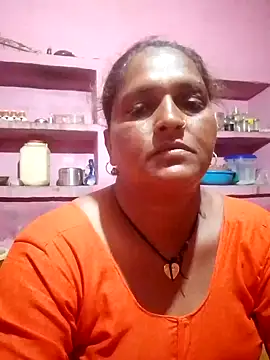 Snapshot of Ishwariya_Hatwal chatting on 09-09-25, 09:58 Ishwariya Hatwal online show from 09-09-25, 09:58