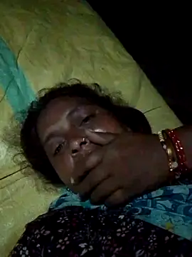 Snapshot of Ishwariya_Hatwal chatting on 09-13-25, 09:47 Ishwariya Hatwal online show from 09-13-25, 09:47