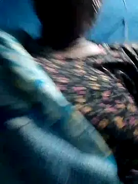 Snapshot of Ishwariya_Hatwal chatting on 10-09-25, 02:37 Ishwariya Hatwal online show from 10-09-25, 02:37