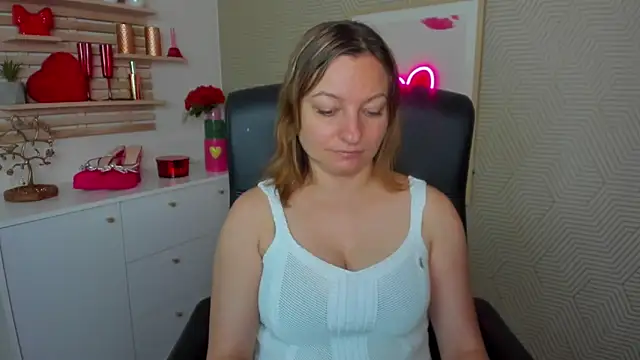 angelaSamt online show from 06-12-26, 05:28