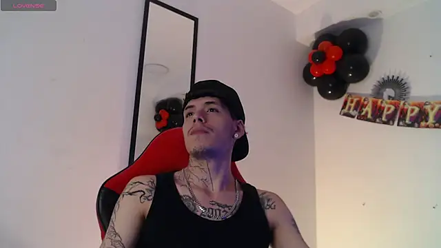 Anhonymus  online show from 10-07-25, 10:29