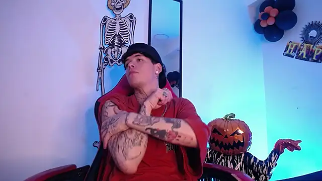 Anhonymus  online show from 10-29-25, 03:42