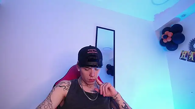 Anhonymus  online show from 11-03-25, 03:52