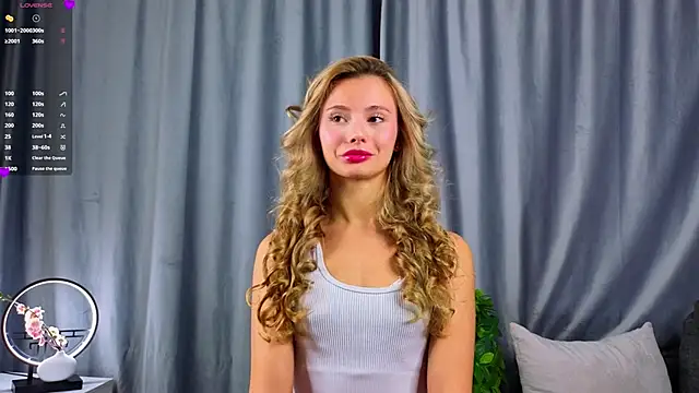 Snapshot of NaughtySeraphine chatting on 02-11-26, 05:01 NaughtySeraphine online show from 02-11-26, 05:01