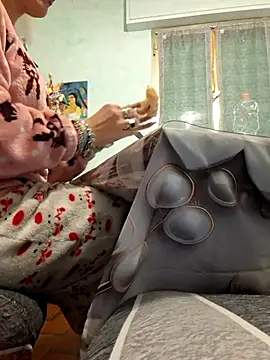 Snapshot of TigreBianca27 chatting on 11-03-25, 10:21 TigreBianca27 online show from 11-03-25, 10:21