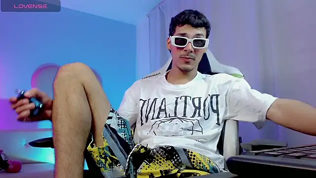 yankees  online show from 10-09-25, 04:16