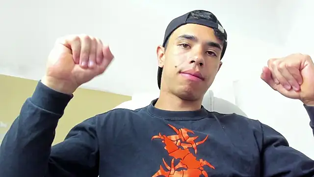 Muscle Scott online show from 09-19-25, 12:06