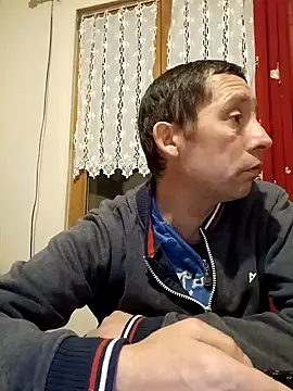 frederic198 online show from 10-02-25, 07:21