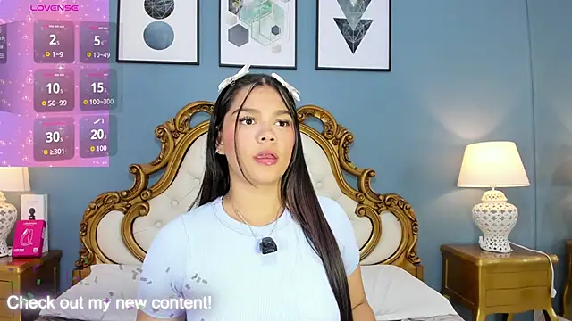 HatsaJones online show from 02-18-26, 04:08