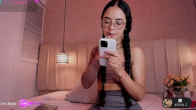 alizza  online show from 02-10-26, 11:36