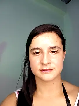 Snapshot of littleemma_77 chatting on 09-22-25, 09:06 littleemma 77 online show from 09-22-25, 09:06